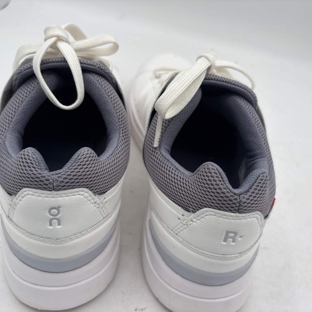 On Cloud The Roger Advantage White Fossil Sneaker 3WD10652763 Women's Size 10 - Picture 10 of 16